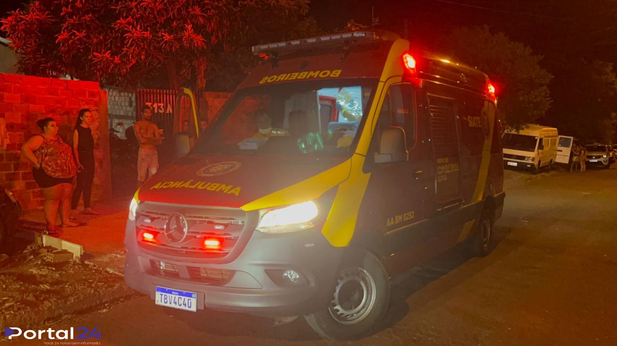 Homem cai de telhado e é encaminhado ao HU com dificuldade respiratória