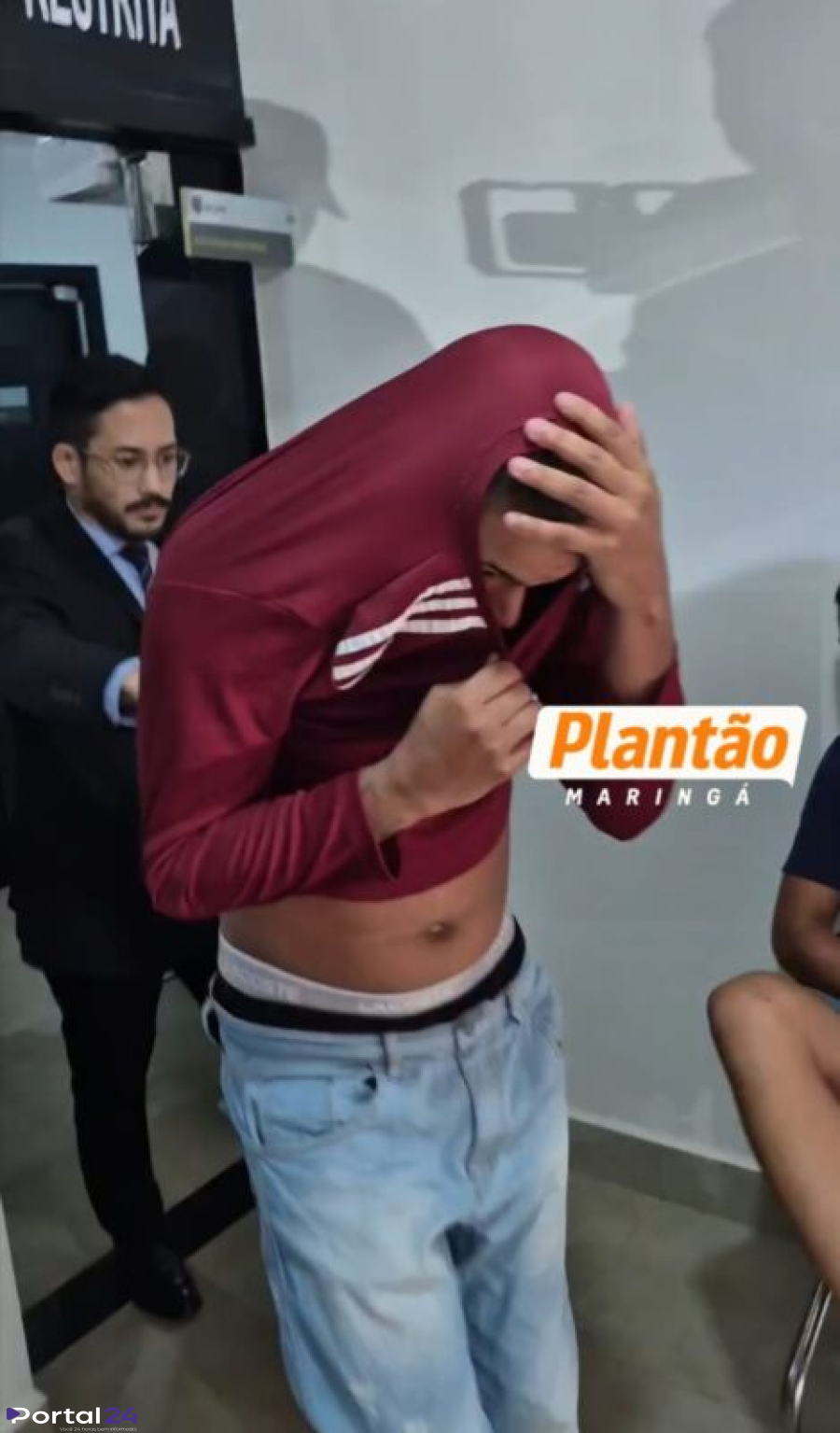 Suspeito de duplo homicídio em barbearia se apresenta e confessa crime em Maringá